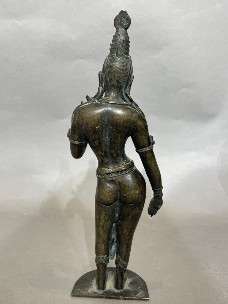 INDE - Lakshmi - Sujet en bronze avec cabochons - H. 28 cm