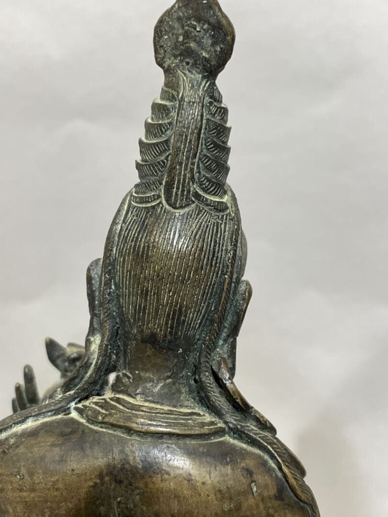 INDE - Lakshmi - Sujet en bronze avec cabochons - H. 28 cm