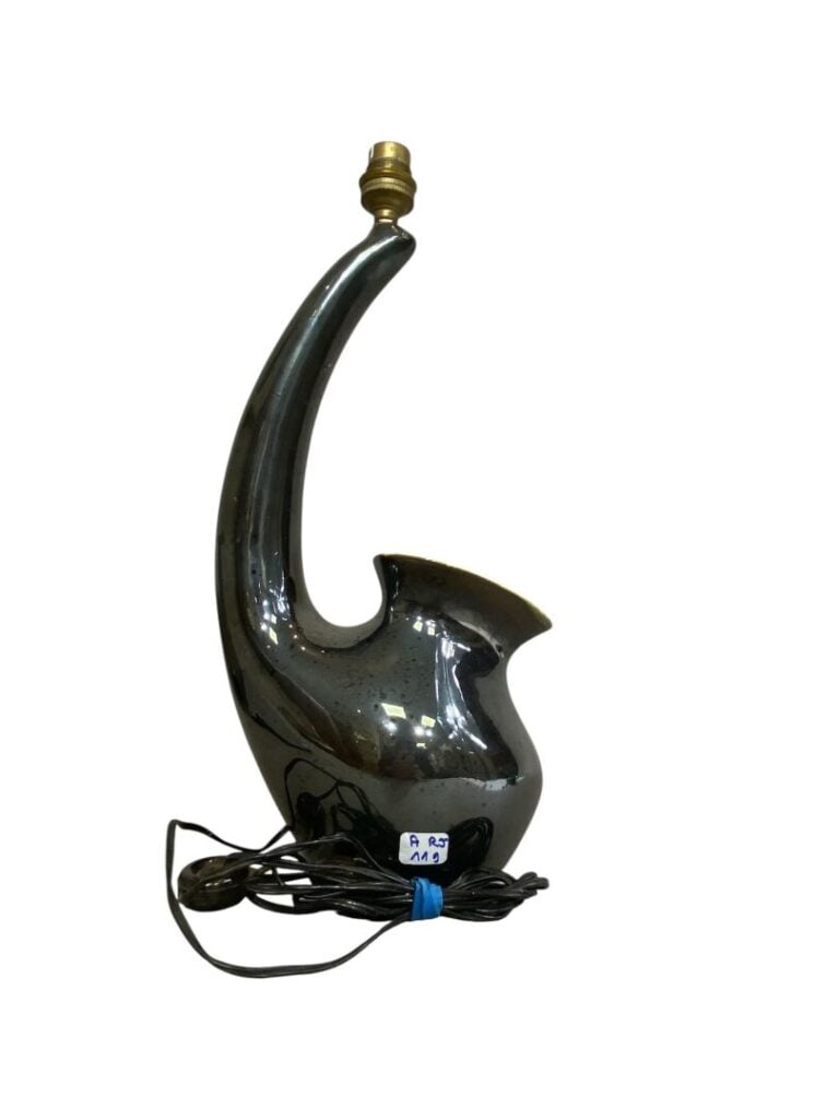 Lampe formant saxophone en céramique émaillée lustrée noire et jaune - H : 40 c…