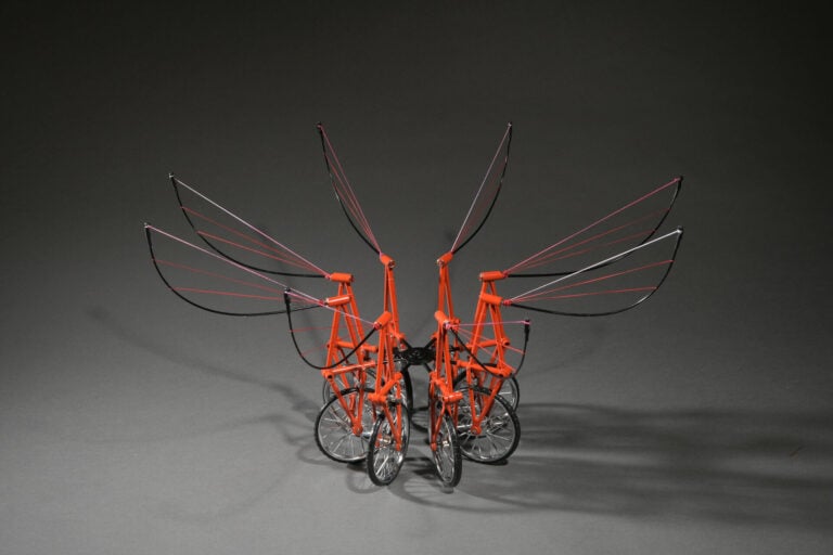 Martin CAMINITI (1959) - "La Machine à fabriquer les fleurs" - Sculpture, 8 dem…