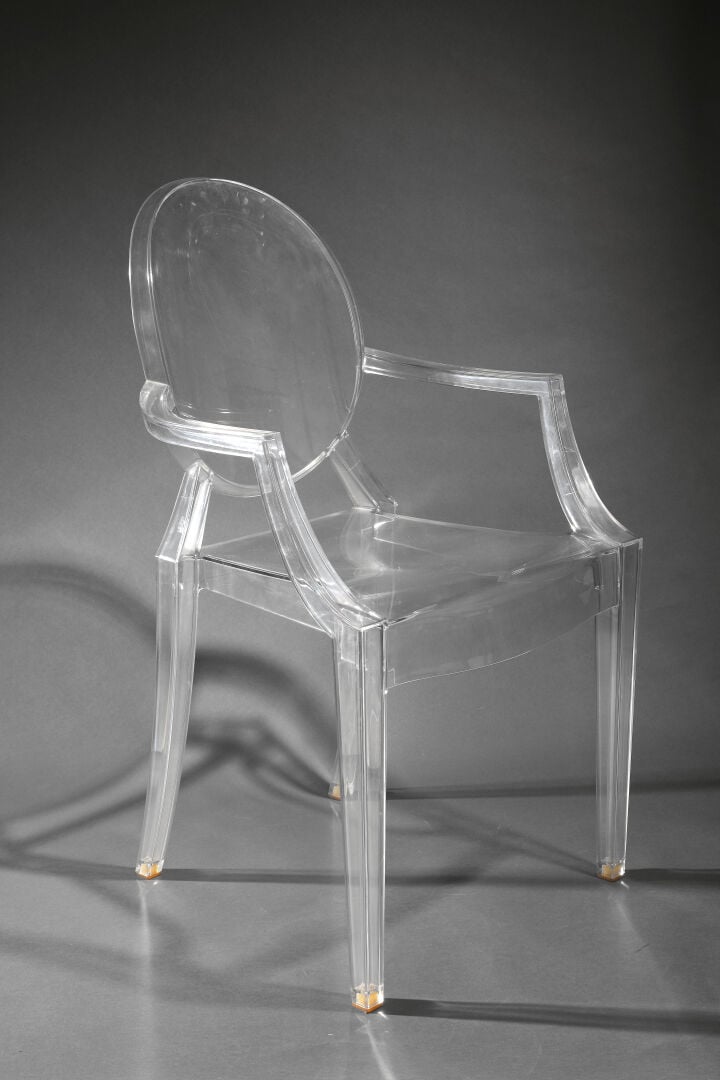 Philippe STARCK (1949) pour KARTELL - Suite de quatre fauteuils modèle "Loulou…