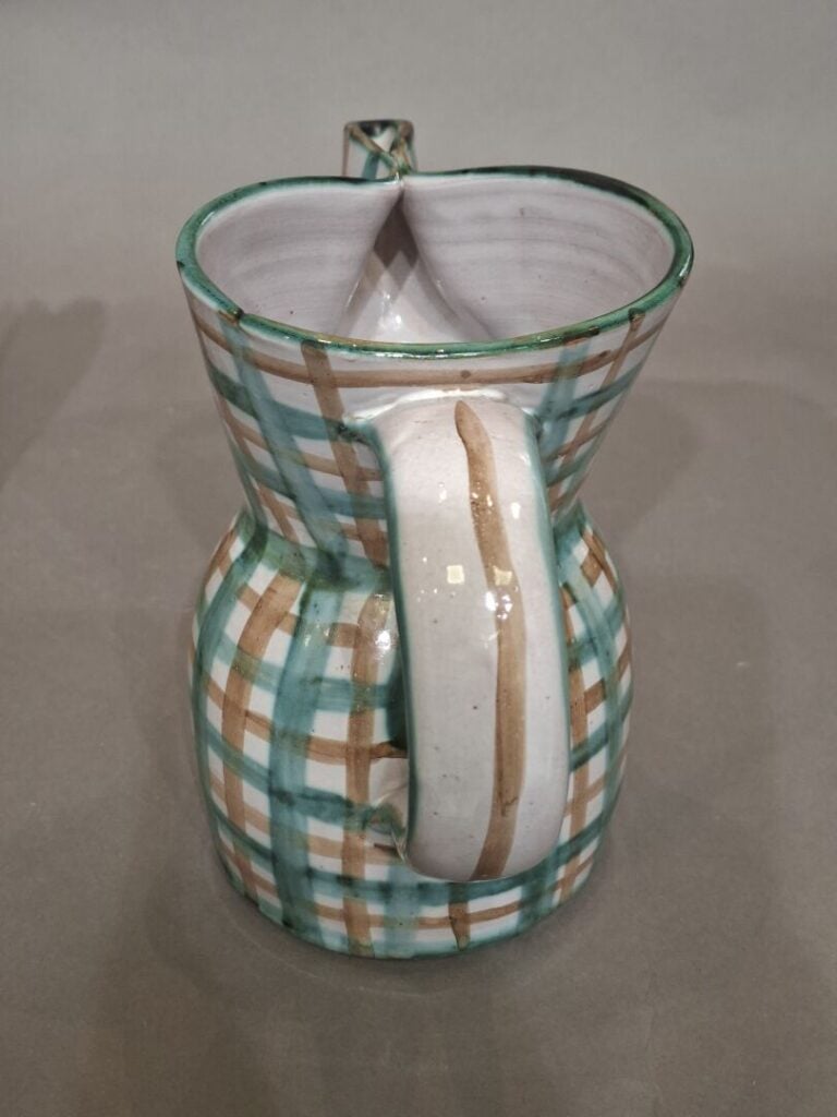 Robert PICAULT (1919-2000) - Vase en céramique émaillée polychrome à décor de q…
