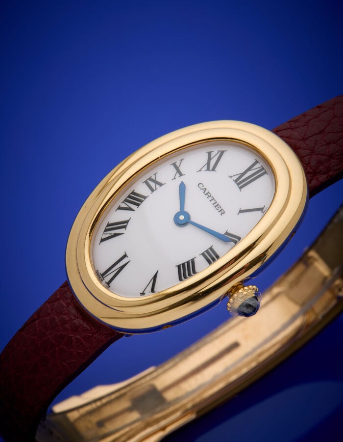 CARTIER - BRACELET MONTRE ovale, de dame, modèle "Baignoire" en or jaune (750%)…