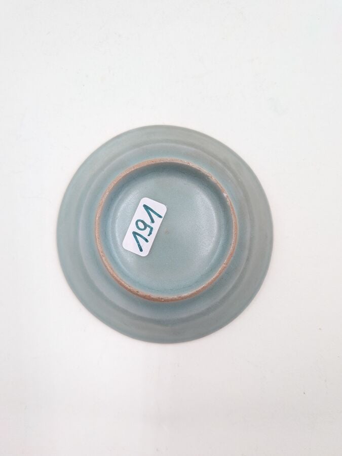 CHINE - Dynastie Song (960-1279) - Coupelle à bords surélevés en grès porcelain…