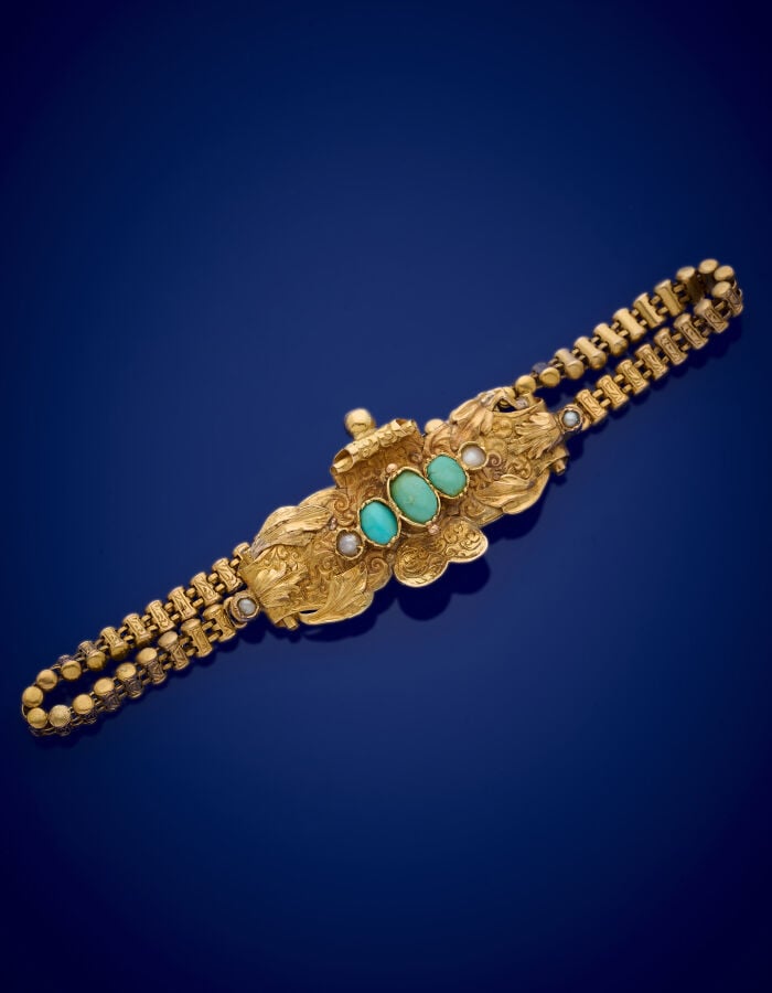 DEMIE-PARURE comprenant un BRACELET et une paire de PENDANTS d'OREILLES en or j…
