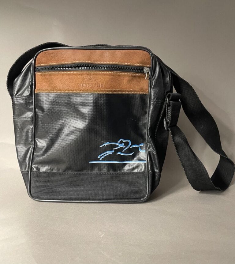LONGCHAMP - Sacoche en bandoulière en toile noire et cuir marron, rehaussé du s…