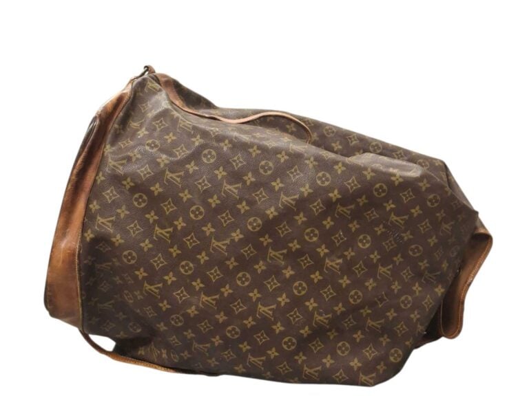 LOUIS VUITTON c. 1996 - Sac marin en toile Monogramm et cuir naturel, sangle ba…