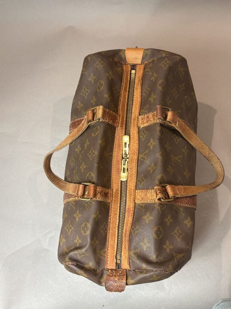 LOUIS VUITTON - Sac « Souple » 35cm en toile Monogramme et cuir - naturel, doub…