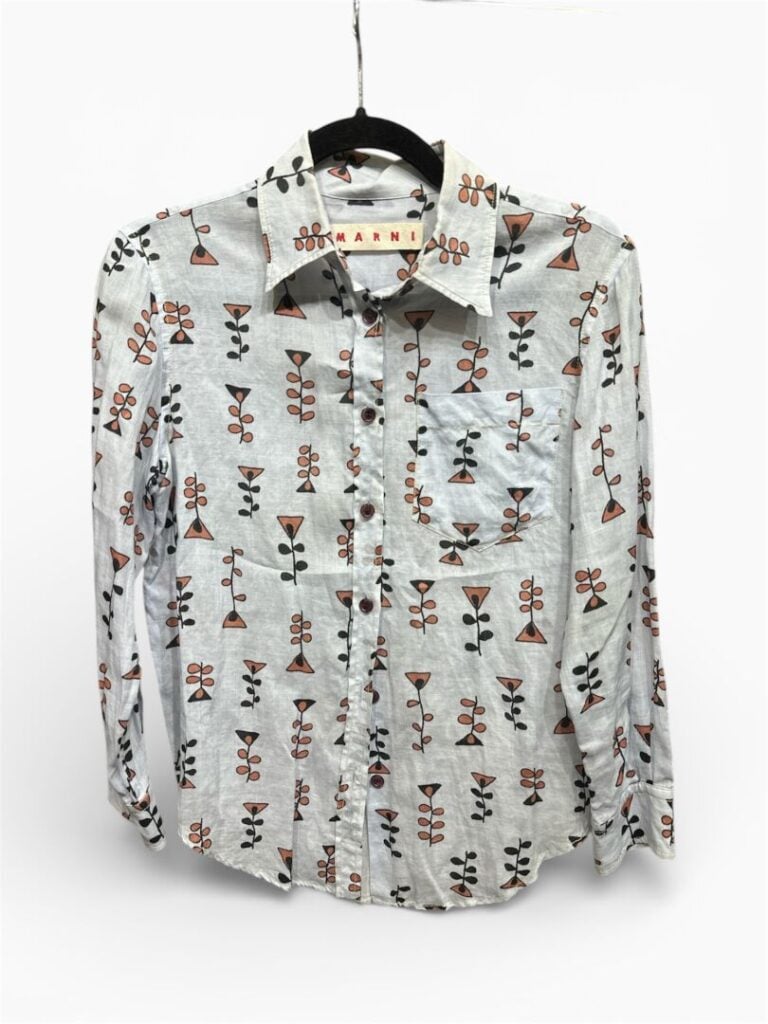 MARNI - Deux cardigans et une chemise à motifs de fleurs stylisées