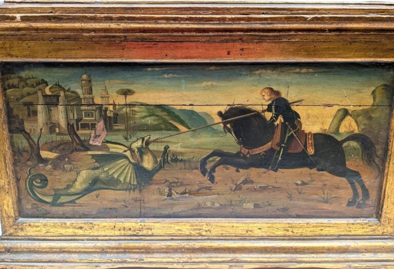 Coffre en bois peint "Saint Georges et le dragon", et à décor peint d'un phénix…