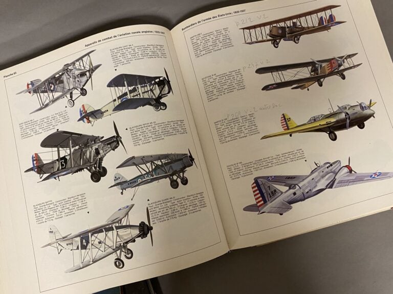 Lot de deux volumes : - -E. ANGELUCCI Encyclopédie des avions militaires, éditi…