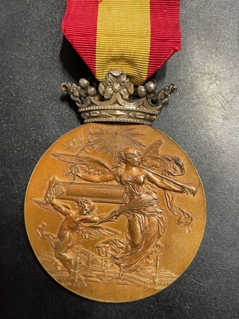 Médaille en bronze "Exposition universelle de Barcelone, 1888"