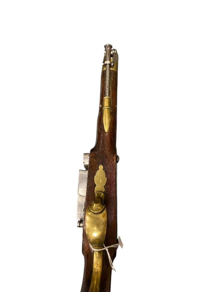 Pistolet à silex d'officier espagnol - Canon rond à pans au tonnerre. Platine à…