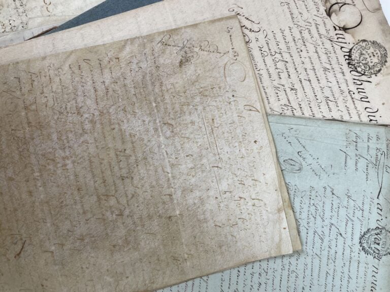 [VIEUX PAPIERS] - Ensemble de documents divers dont : - - Manuscrit :Ecrits d'u…