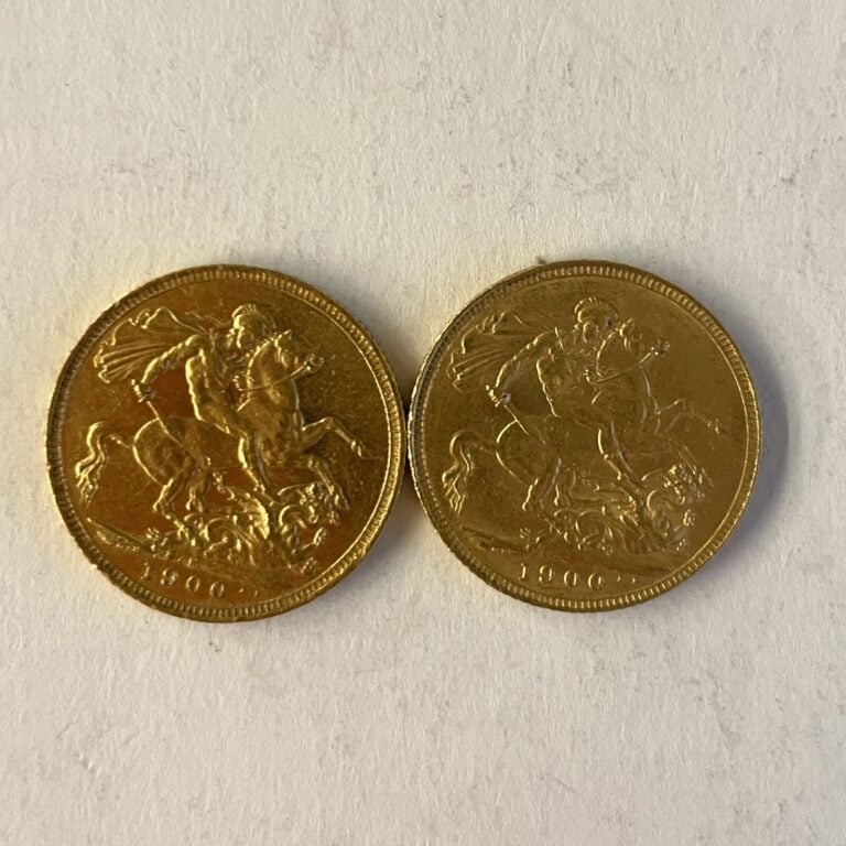 2 souverains or Victoria 1900. Poids : 15.95 g