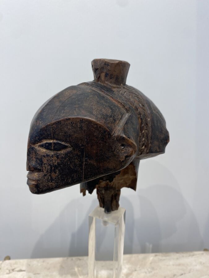 Fragment d'une figure Kabeja pour la divination - Afrique, république Démocrati…