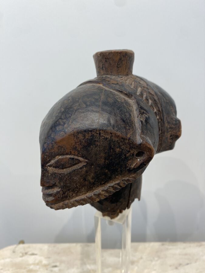 Fragment d'une figure Kabeja pour la divination - Afrique, république Démocrati…