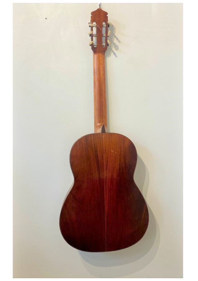 Guitare espagnole de Manuel de la Chica, au millésime de 1965, faite à Grenade,…