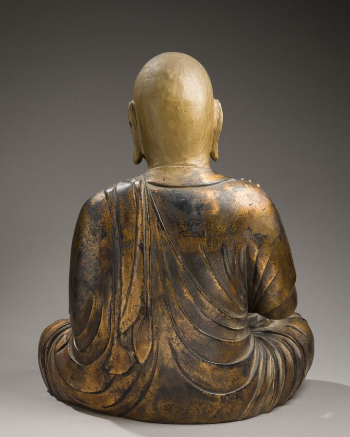 JAPON - XXème siècle - Statue en bois partiellement doré représentant Amida, sa…