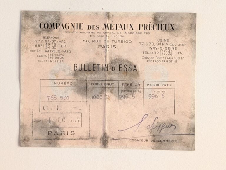 Lingot en or numéroté 768531 avec son bulletin d'essai Compagnie des Métaux Pré…