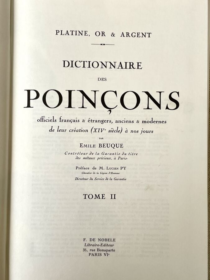 Platine, or et argent. Dictionnaire des poinçons officiels français - et étrang…