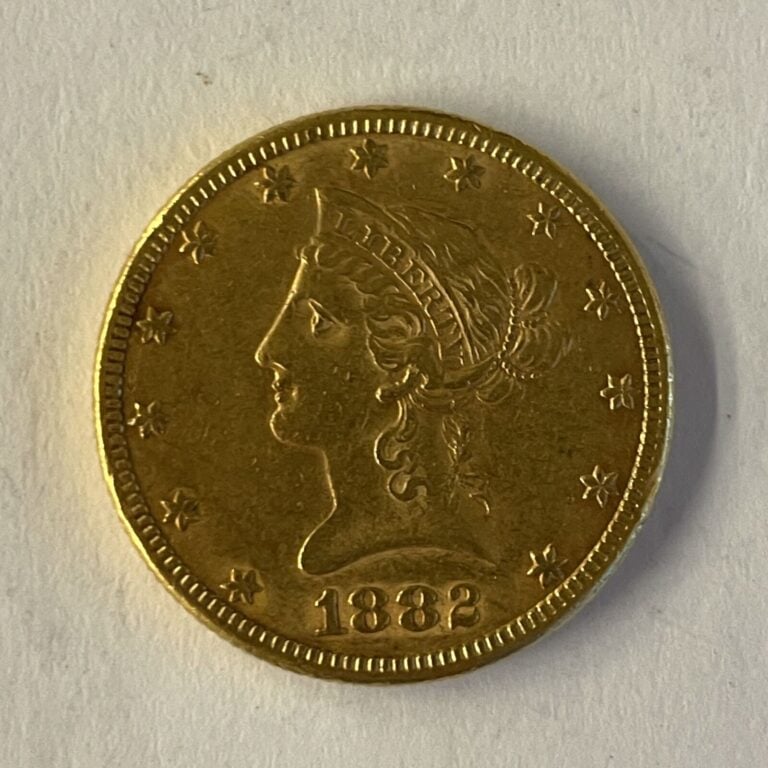 Une pièce de 10 dollars or 1882 Poids : 16.66 g