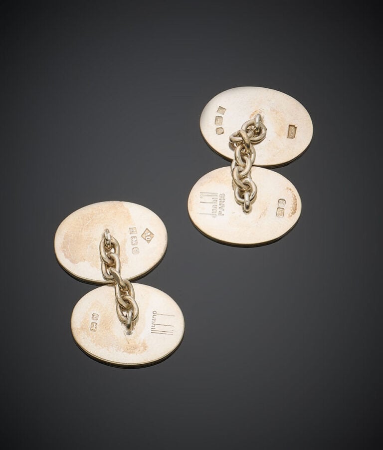 Alfred DUNHILL - Paire de BOUTONS de MANCHETTES de forme ovale en argent (925‰)…