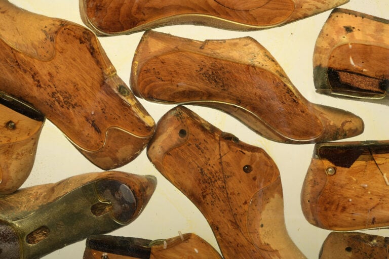 ARMAND PIERRE FERNANDEZ DIT ARMAN (1928-2005) - Grande inclusion de formes de c…