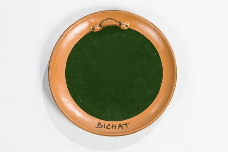 BICHAT (XXÈME) - Miroir circulaire bombé en céramique émaillée verte à décor fe…