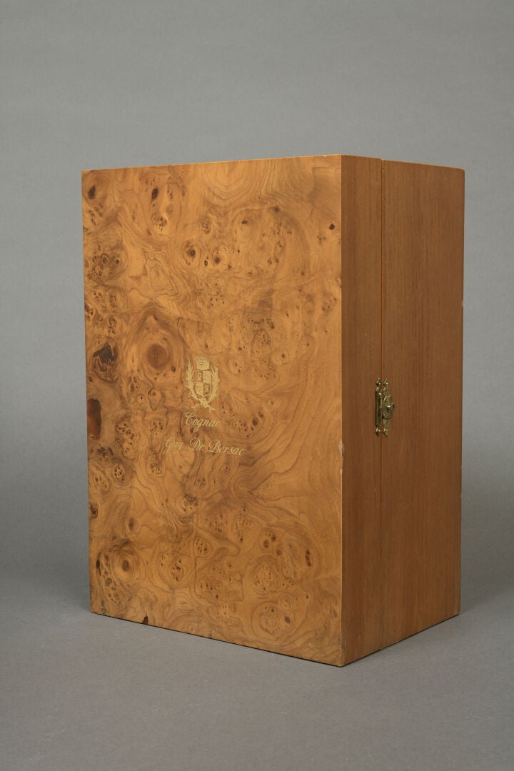 Coffret « Guy de Bersac » - 1 bouteille Cognac Grande Champagne - Avec deux ver…