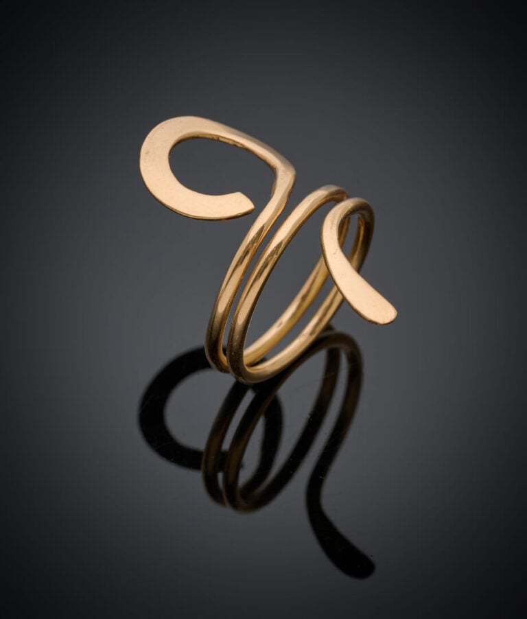 DINH VAN pour CARTIER - BAGUE modèle "Ankh" en or jaune (750‰). - Signée CARTIE…