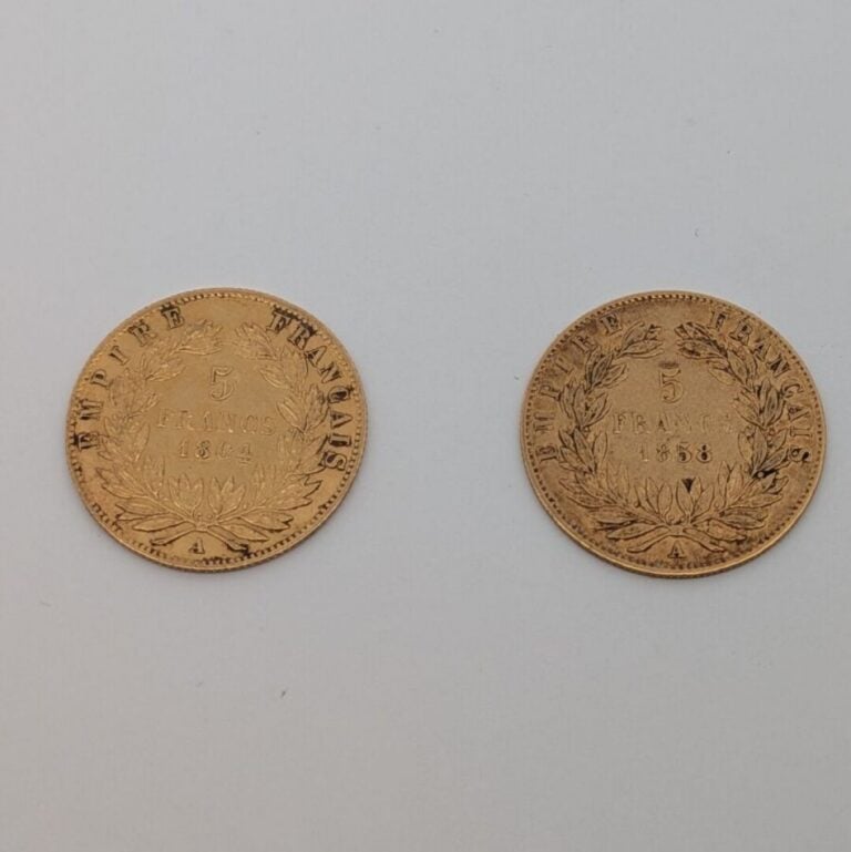 FRANCE: - Ensemble de 2 pièces de 5 francs or comprenant : - - 1x1858 ; 1x1864…