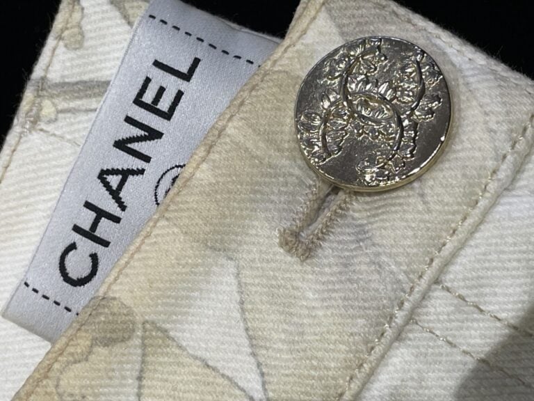 CHANEL - Pantalon en coton couleur crème imprimé floral - Taille 38 - (petites…