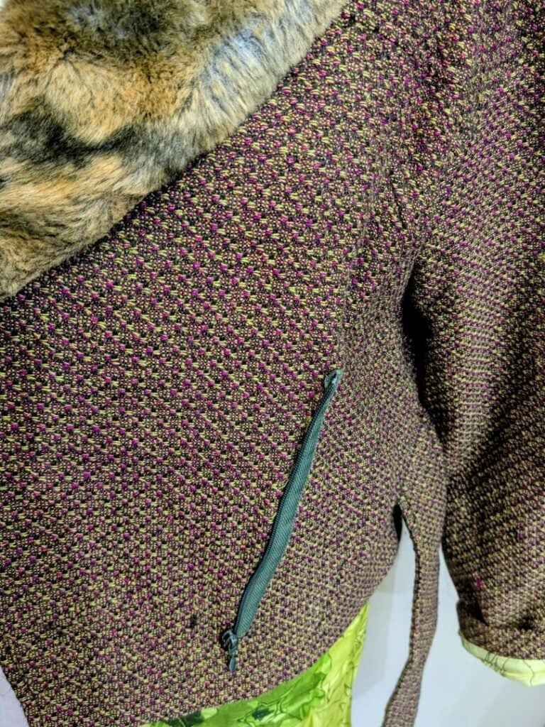 CHRISTIAN LACROIX - Tailleur comprenant une veste en laine avec col en imitatio…