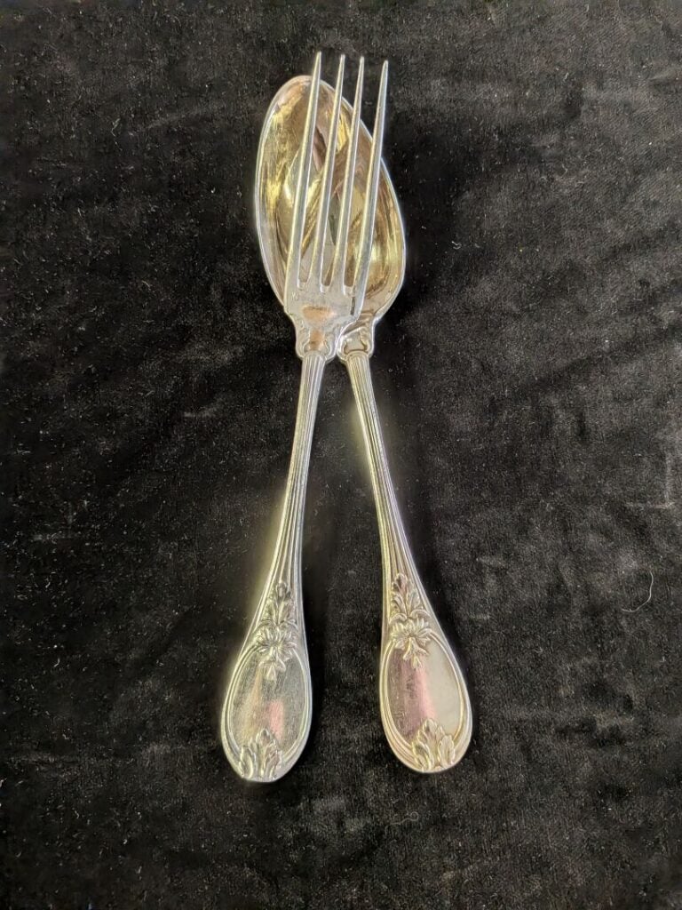 CHRISTOFLE - Partie de ménagère en métal argenté, modèle Marie-Antoinette compr…