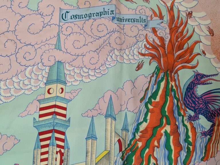 HERMES Paris - Carré en twill de soie - Modèle Cosmographia Universalis - 90 x…