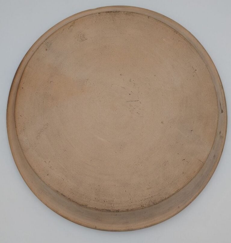 Honoré MILAZZO à Vallauris - Paire d'assiettes en terre cuite émaillée à décor…