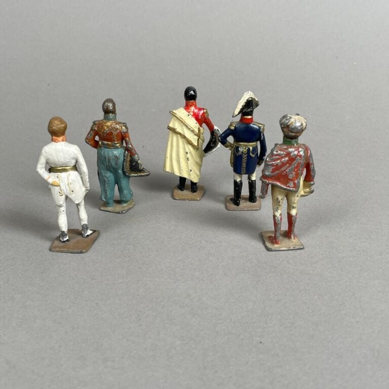 VERTUNNI - Ensemble de 5 figurines : Lannes, Murat, Castello, Aiglon, Larrey -…