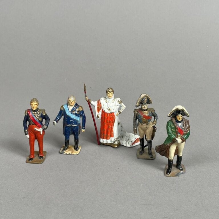 VERTUNNI - Ensemble de 5 figurines :Louis Philippe, Louis XVIII, Empereur Napol…