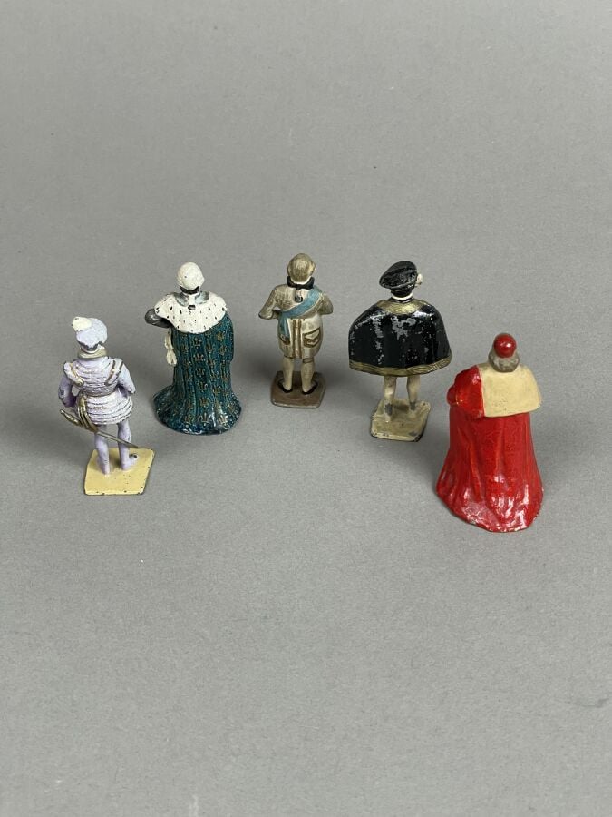 VERTUNNI - Ensemble de 5 figurines : Mazarin, François II, Louis XV, Henri II,…