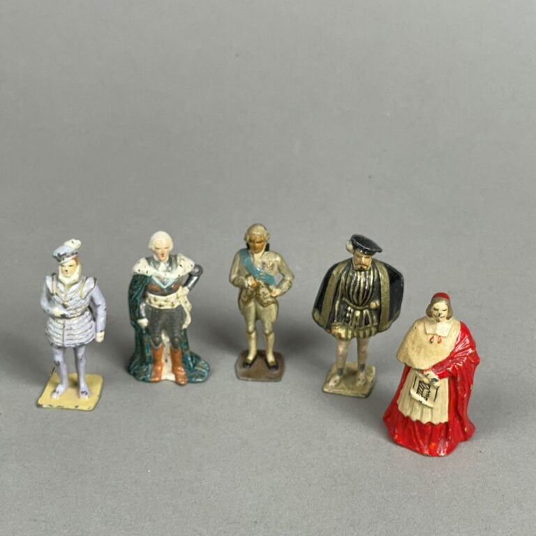 VERTUNNI - Ensemble de 5 figurines : Mazarin, François II, Louis XV, Henri II,…