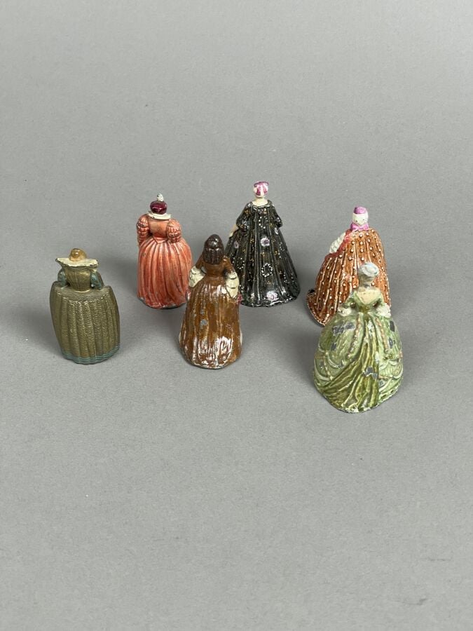VERTUNNI - Ensemble de 6 figurines :Comtesse de Provence, Marie Mancini, Marie…